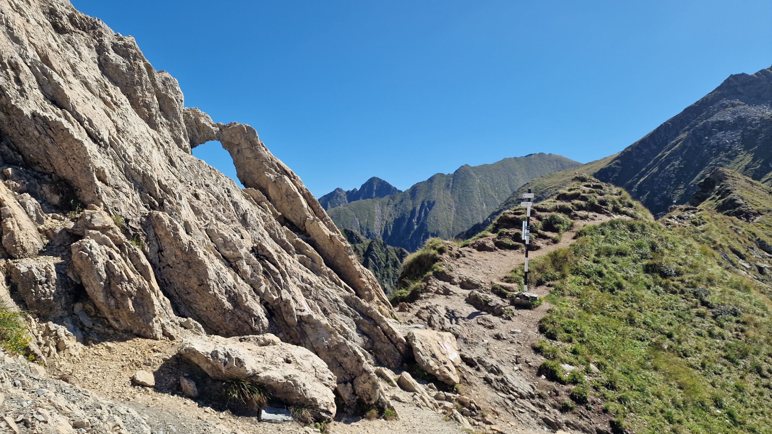 Fereastra Zmeilor - Muntii Fagaras