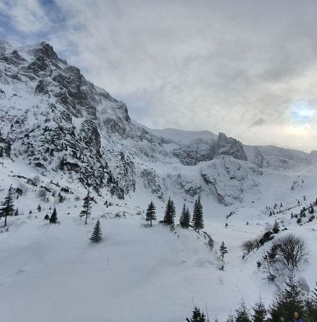 Cabana Malaiesti_Muntii Bucegi