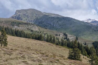 Varful Tataru in Muntii Bucegi