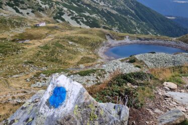 Lacul si Refugiul Iezer