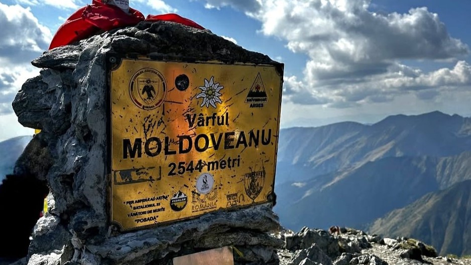 Varful Moldoveanu